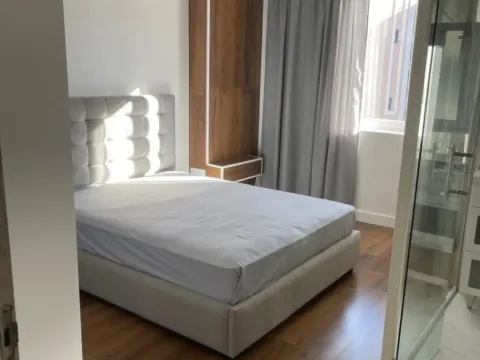 Izdavanje, dvosoban stan, 73m², Centar, Tivat - image 11