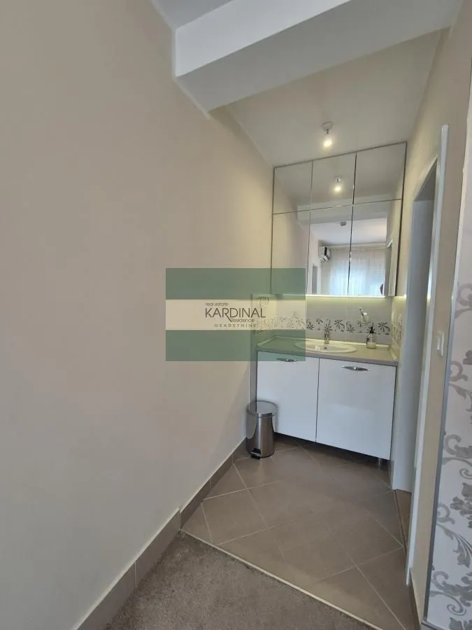Prodaja, četvorosoban stan, 94m², Aqua park, Jagodina