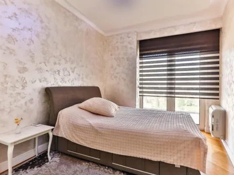 Sale, two bedroom apartment, 127m², Budva, Crna Gora - image 12