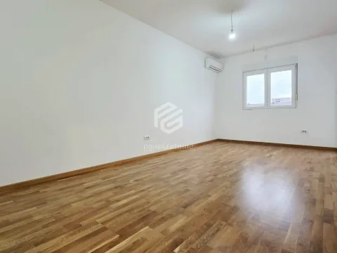 Rent, one bedroom apartment, 43m², Stari Aerodrom, Podgorica