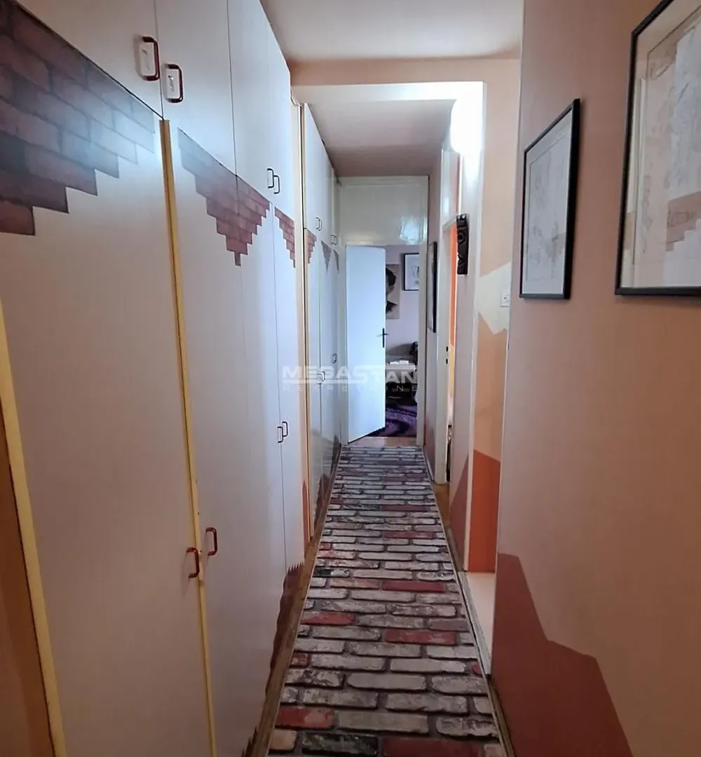 Prodaja, dvosoban stan, 64m², Novi Beograd Blok 62, Novi Beograd Sve Podlokacije