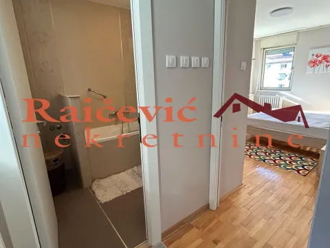 Rent, three bedroom apartment, 93m², Stari Grad, Beograd - image 11