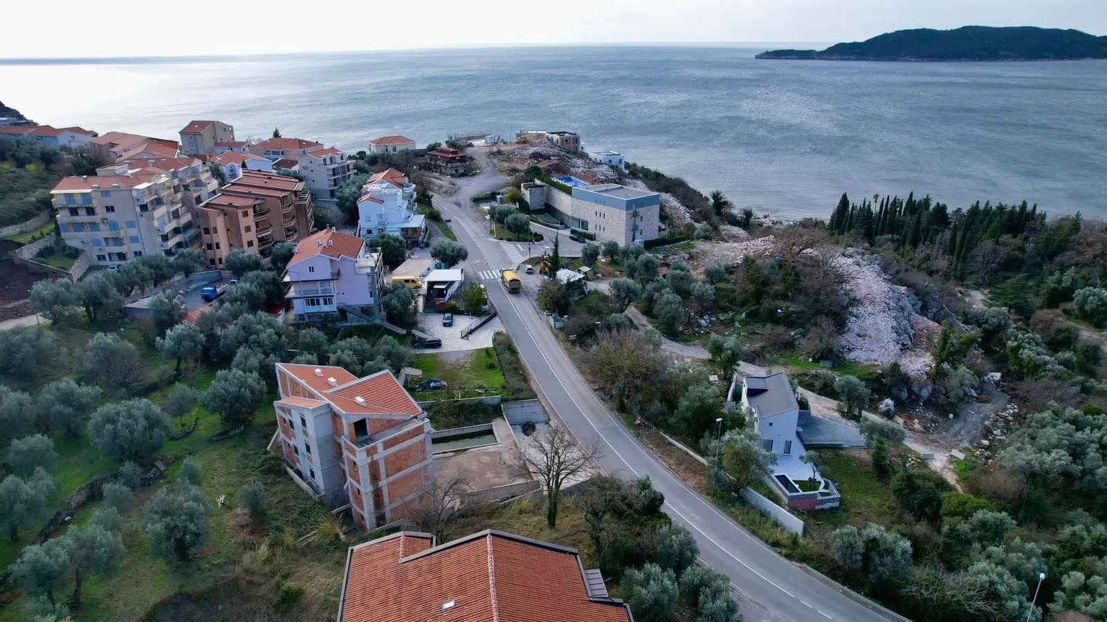 Prodaja, plac, 808m², Kamenovo, Budva