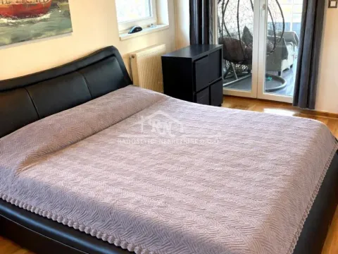 Prodaja, četvorosoban stan, 95m², Skojevsko Naselje, Beograd - image 19