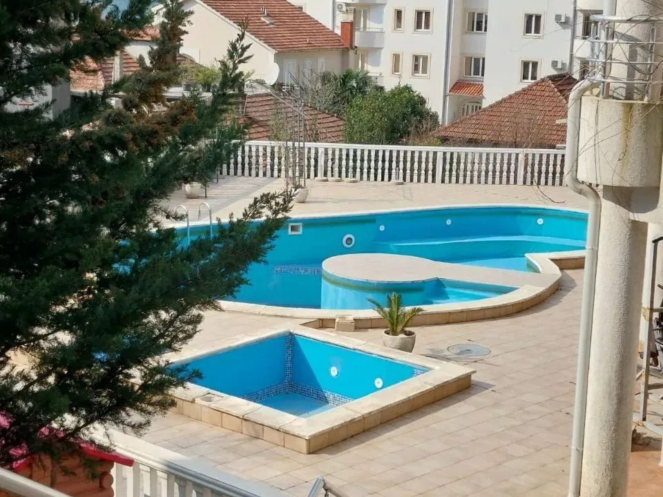 Prodaja, trosoban stan, 142m², Risan, Kotor