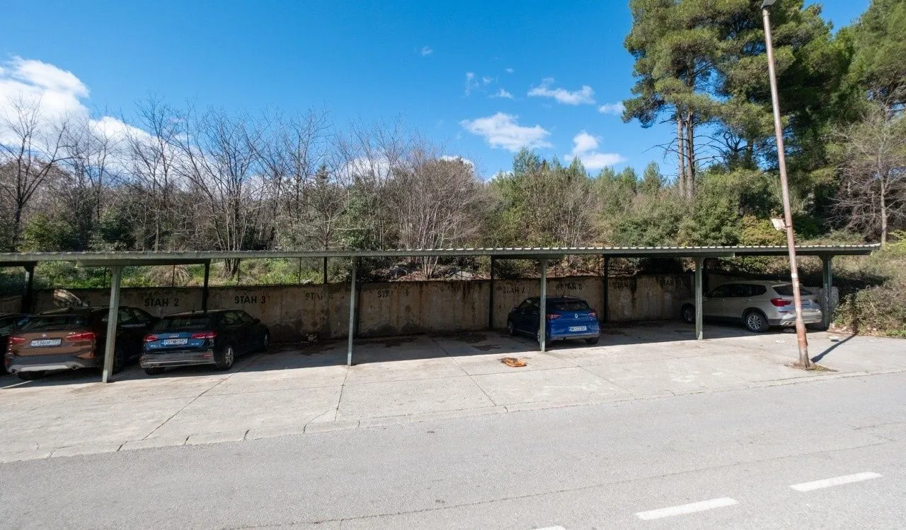 Rent, three bedroom apartment, 122m², Gorica C, Podgorica