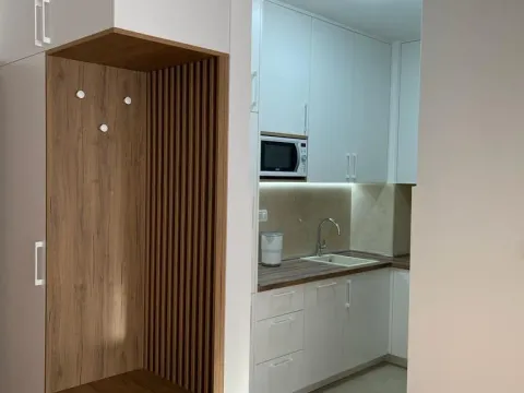 Rent, one bedroom apartment, 44m², Centar, Budva - image 3