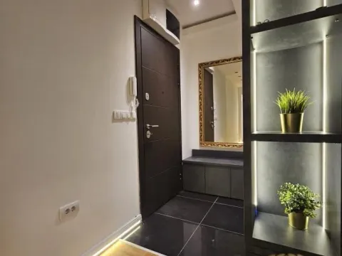 Izdavanje, trosoban stan, 74m², Lekino Brdo, Voždovac Sve Podlokacije - image 8