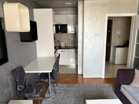 Stan in Zabjelo
