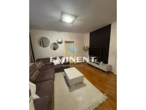 Stan in Voždovac Sve Podlokacije