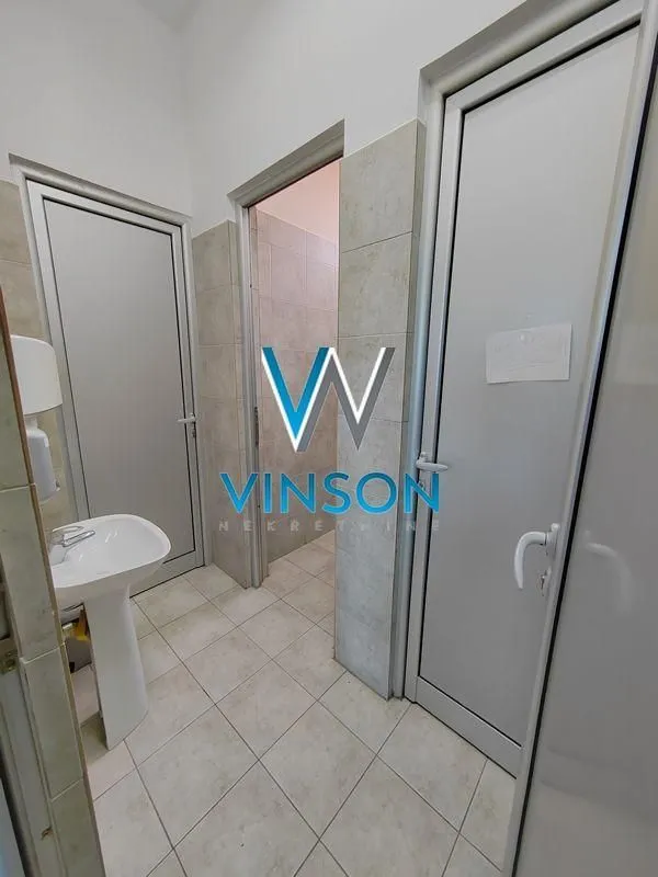 Rent, office space, 285m², Vidovdansko naselje, Novi Sad Sve Podlokacije