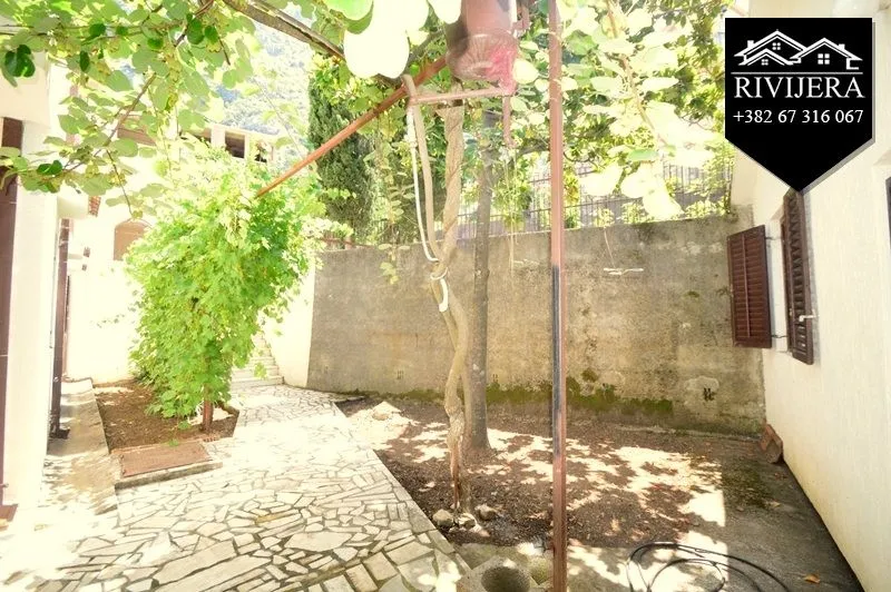 Sale, three bedroom apartment, 114m², Sveti Stasije, Kotor