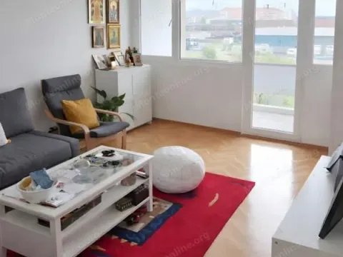 Prodaja, dvosoban stan, 75m², Baston, Podgorica - image 2