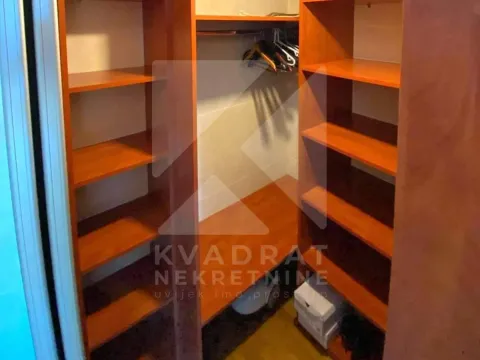 Rent, one bedroom apartment, 53m², Centar, Podgorica - image 10