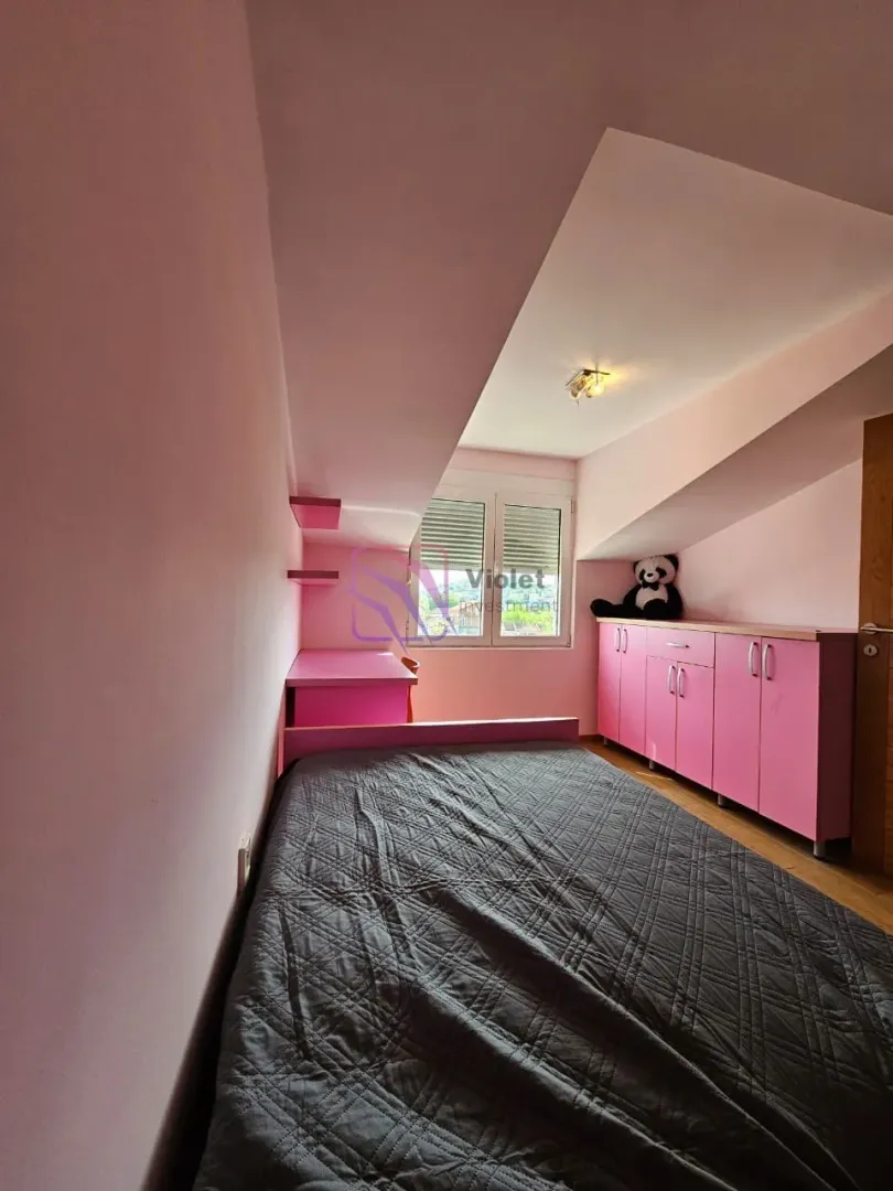 Rent, three bedroom apartment, 155m², Zabjelo, Podgorica