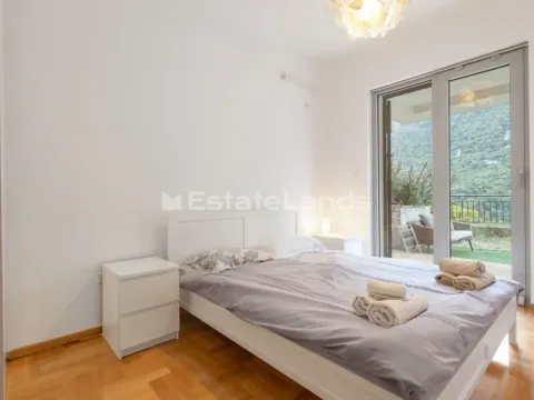 Sale, three bedroom apartment, 97m², Morinj, Kotor - image 5