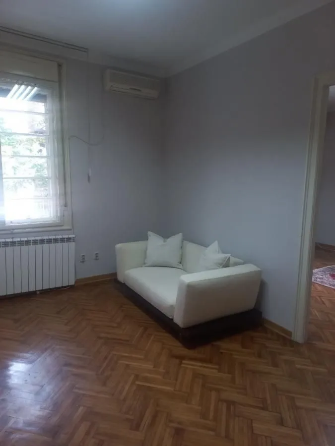 Rent, apartment, 100m², Vračar Sve Podlokacije, Beograd
