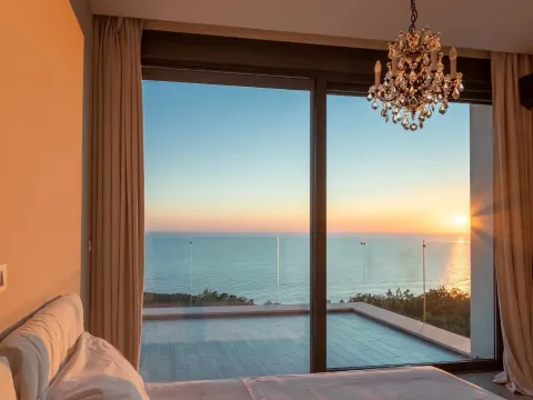 Prodaja, kuća, 550m², Reževići, Budva - image 32