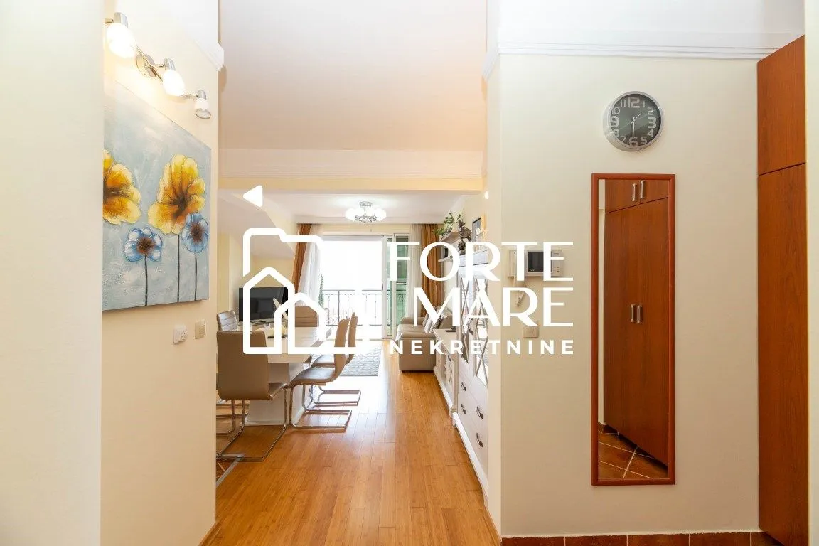 Prodaja, jednosoban stan, 75m², Đenovići, Herceg Novi