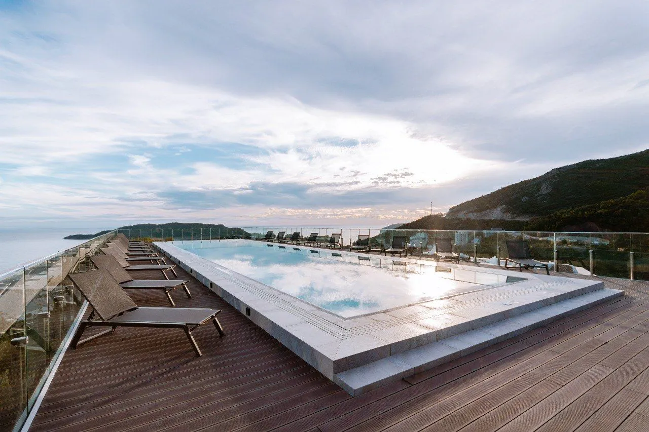 Sale, one bedroom apartment, 54m², Bečići, Budva