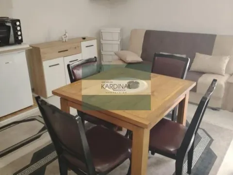 Prodaja, garsonjera, 27m², Centar, Vrnjačka Banja - image 7