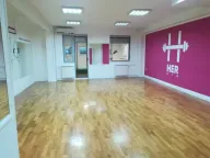 Izdavanje, poslovni prostor, 140m², Đeram Pijaca, Beograd - image 1