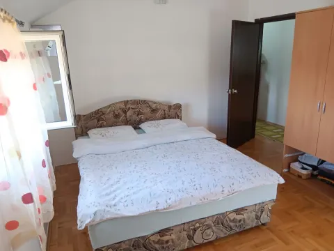 Rent, two bedroom apartment, 80m², Masline, Podgorica - image 9