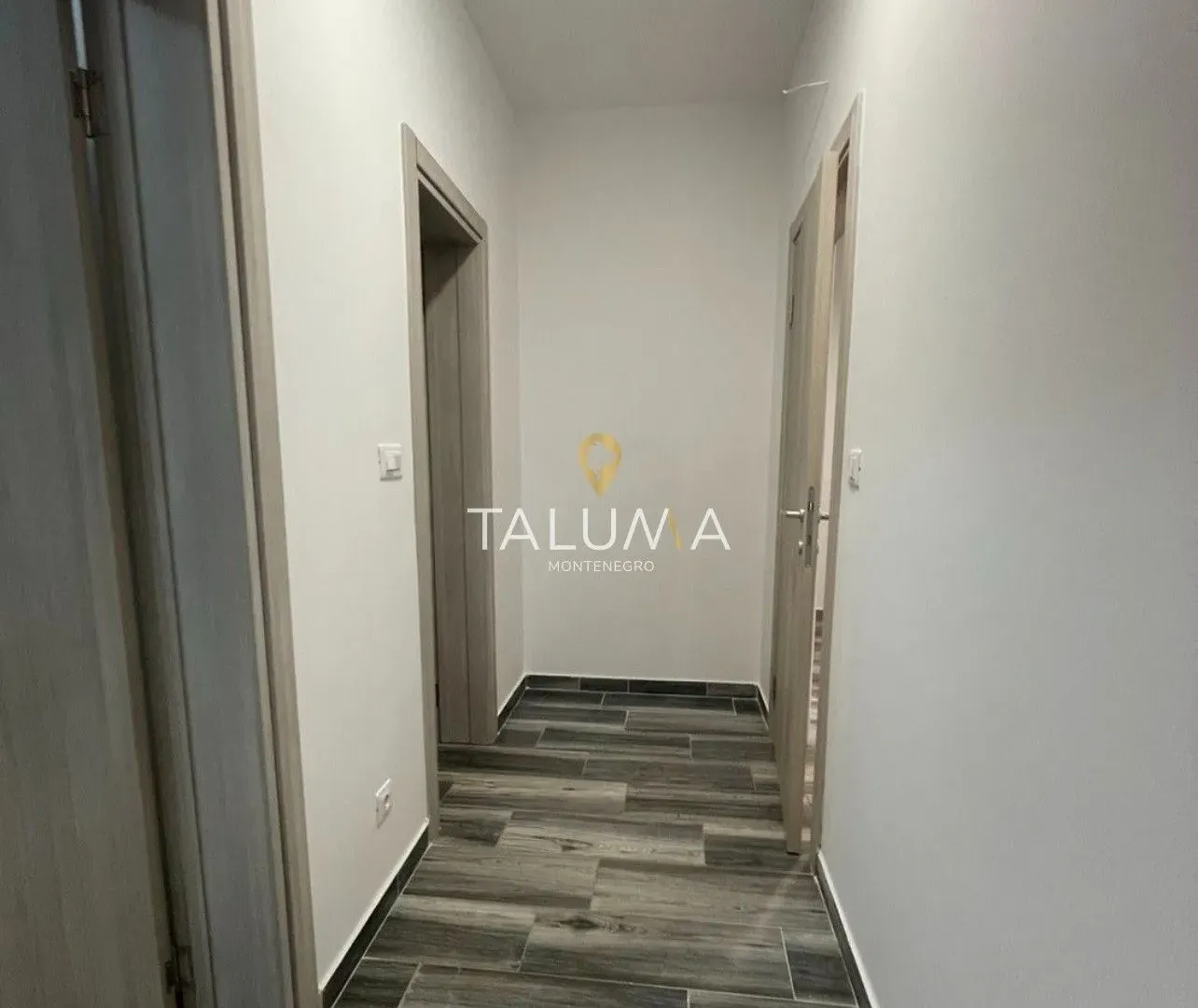 Izdavanje, dvosoban stan, 74m², Stari Aerodrom, Podgorica