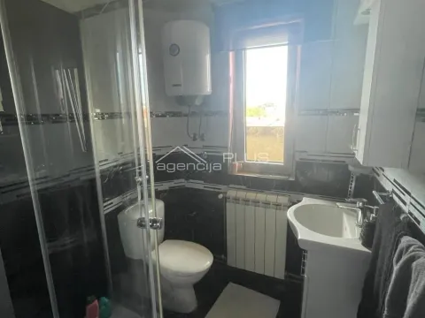 Izdavanje, stan, 130m², Stari Grad, Beograd - image 9