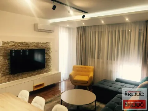 Rent, two bedroom apartment, 53m², Bulevar Oslobodjenja, Novi Sad Sve Podlokacije - image 11