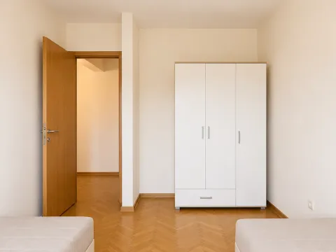 Prodaja, dvosoban stan, 64m², Stari Aerodrom, Podgorica - image 11