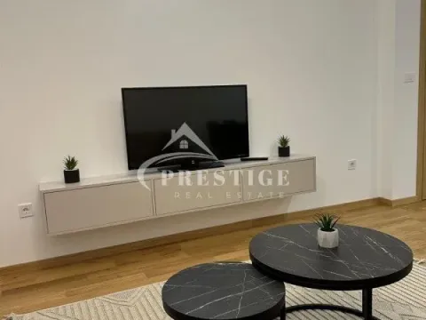 Izdavanje, jednosoban stan, 47m², City Kvart, Podgorica - image 2