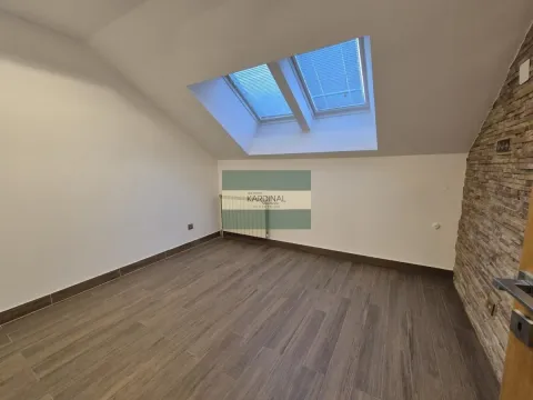 Prodaja, trosoban stan, 77m², Vašarište, Jagodina - image 15