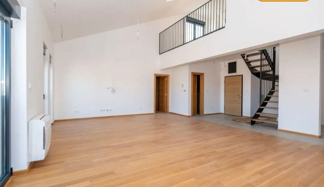 Sale, four bedroom apartment, 206m², Zabjelo, Podgorica
