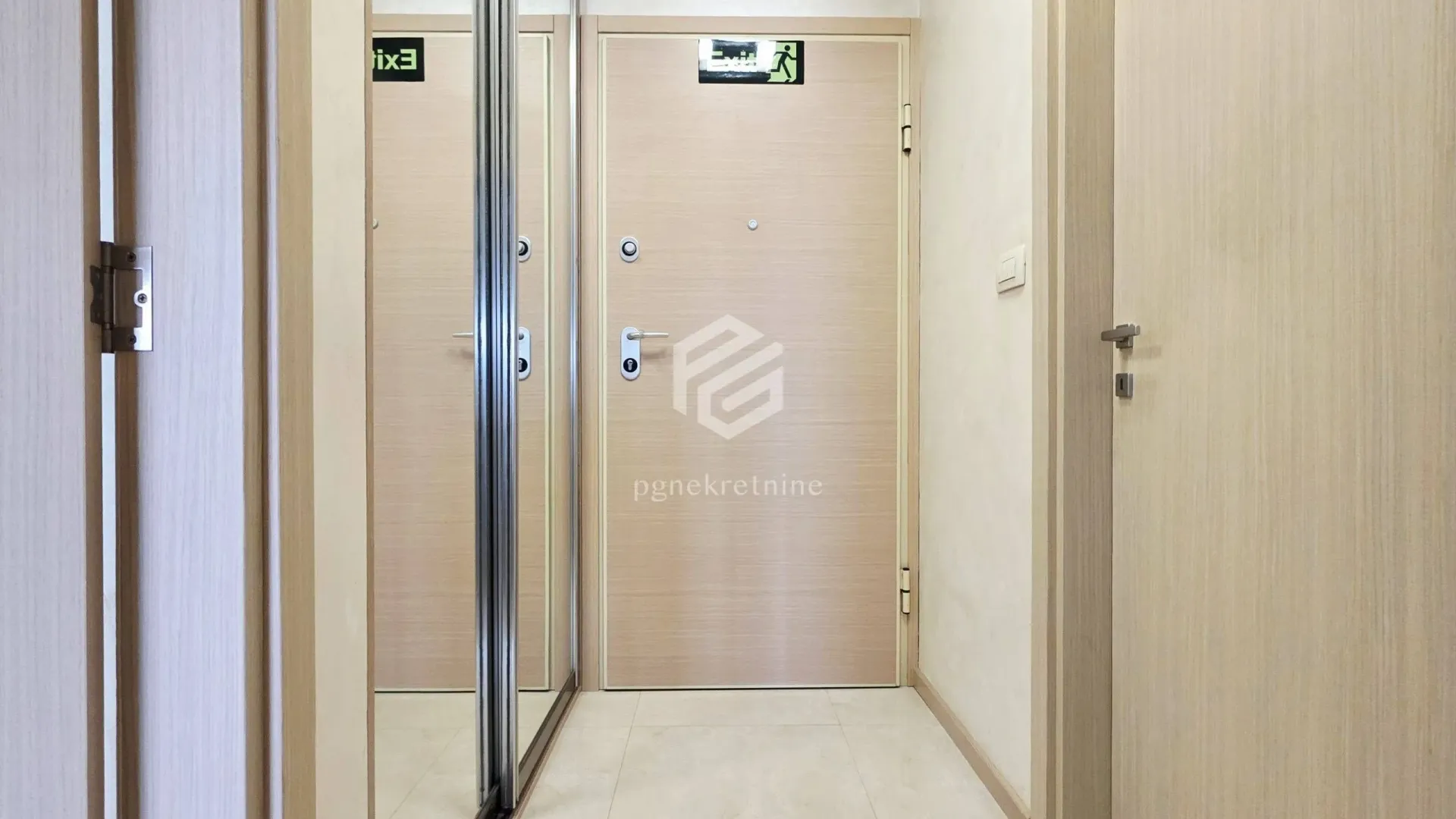 Rent, one bedroom apartment, 47m², City Kvart, Podgorica