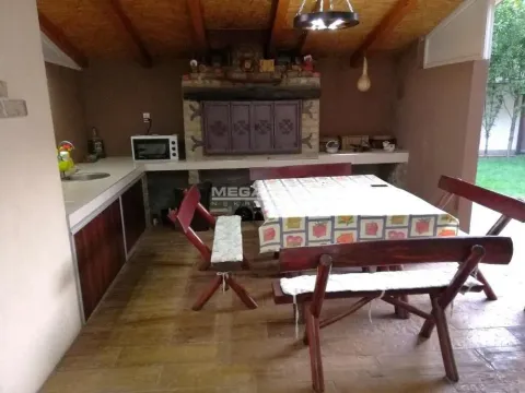Prodaja, kuća, 272m², Zemun Gornji Grad, Zemun Sve Podlokacije - image 7