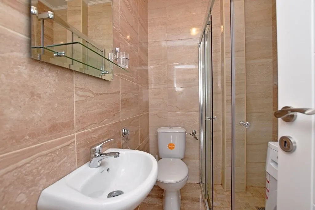 Izdavanje, jednosoban stan, 45m², Igalo, Herceg Novi