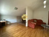 Prodaja, kuća, 356m², Tološi, Podgorica - image 11