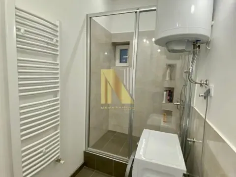 Prodaja, kuća, 199m², Socijalno, Novi Sad Sve Podlokacije - image 12