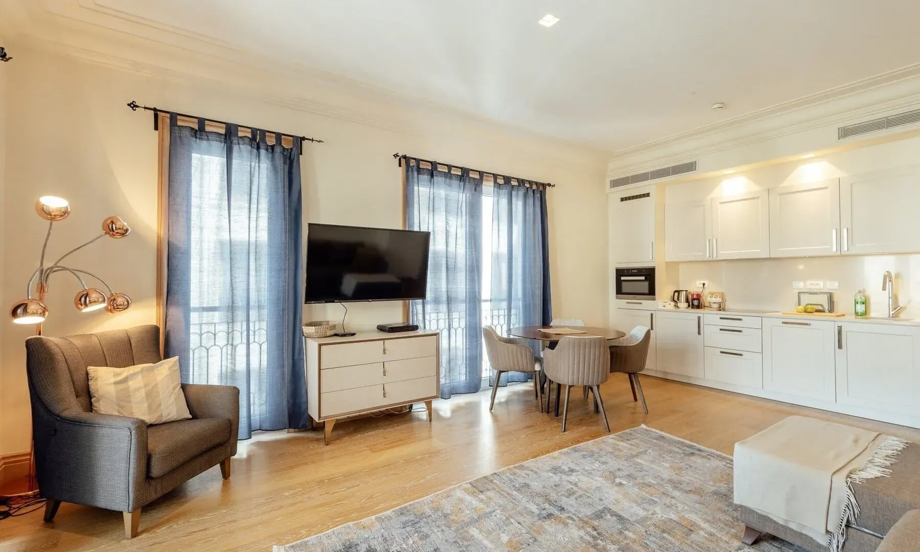 Rent, one bedroom apartment, 67m², Porto Montenegro, Tivat