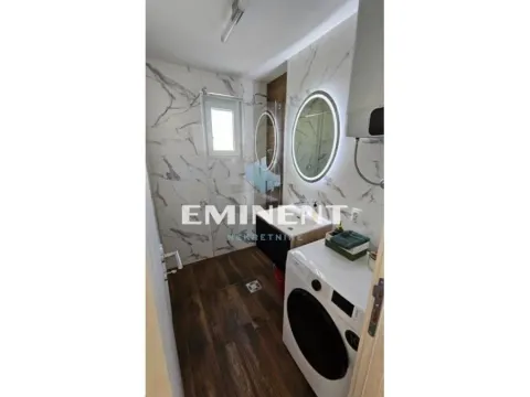 Izdavanje, trosoban stan, 69m², Novi Beograd Sve Podlokacije, Beograd - image 7