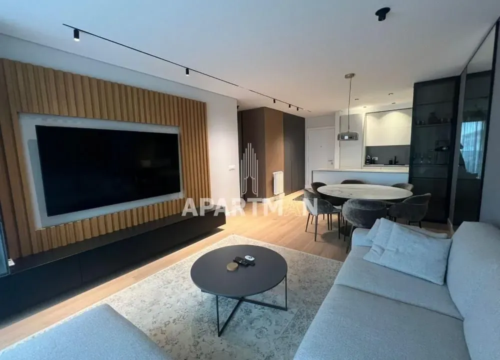 Prodaja, trosoban stan, 82m², Novi Beograd Sve Podlokacije, Beograd