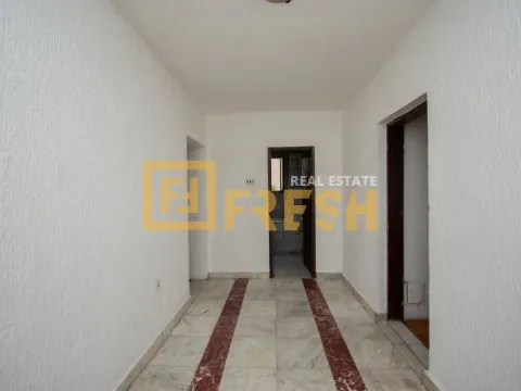 Sale, house, 368m², Konik, Podgorica - image 13