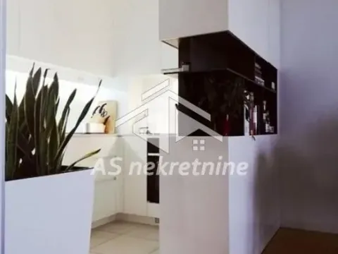 Izdavanje, dvosoban stan, 51m², Novi Beograd Blok 67, Novi Beograd Sve Podlokacije - image 5