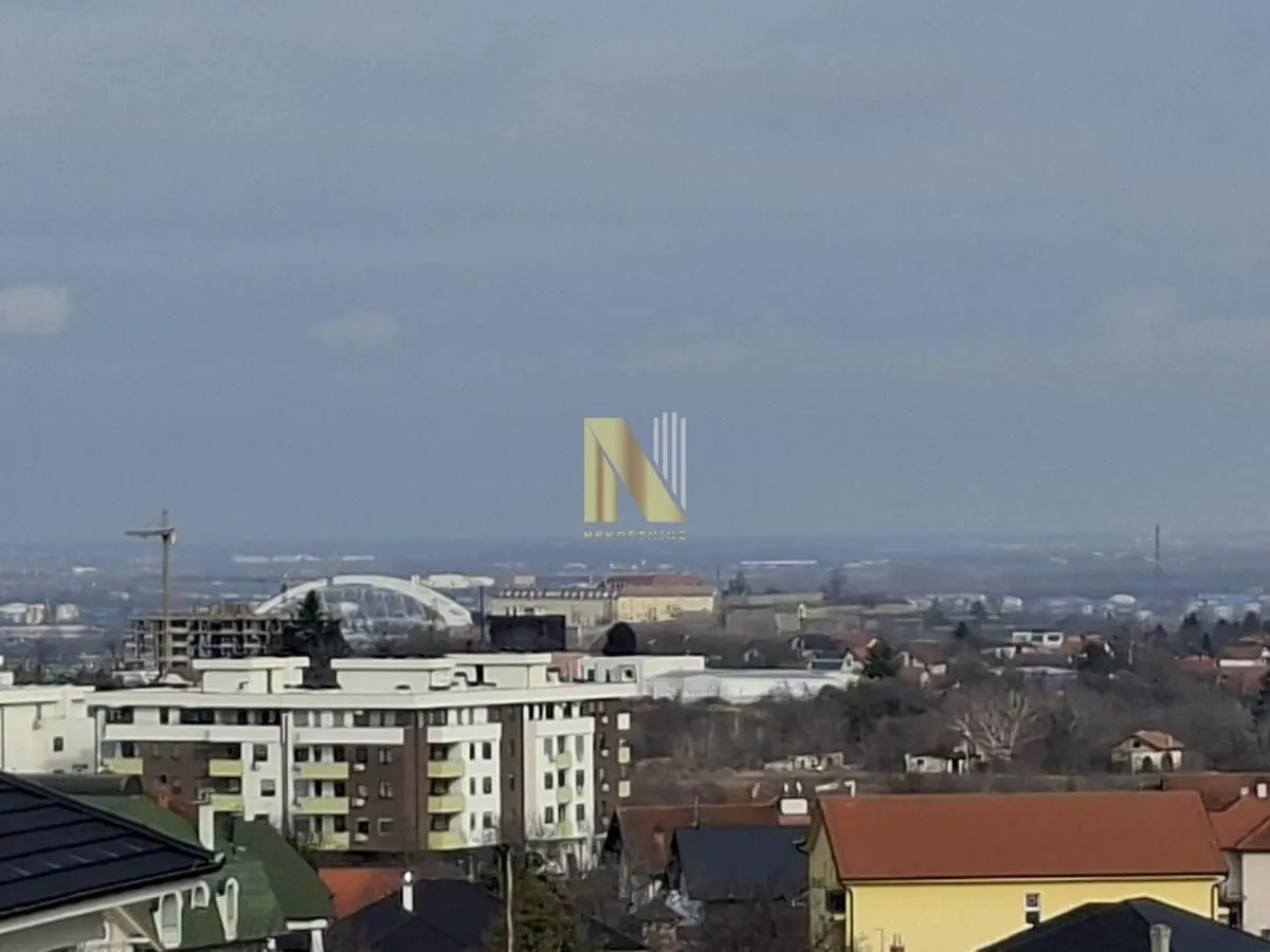 Prodaja, četvorosoban stan, 95m², Tatarsko brdo, Petrovaradin