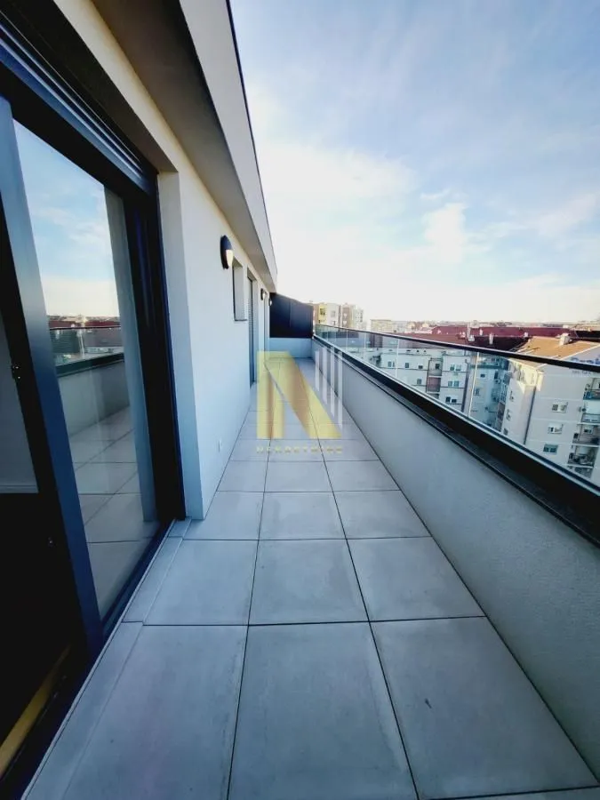 Prodaja, četvorosoban stan, 170m², Grbavica, Novi Sad Sve Podlokacije