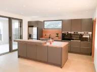 Sale, house, 420m², Blizikuće, Budva - image 11