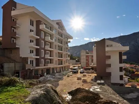 Prodaja, stan, 50m², Dobrota, Kotor - image 5