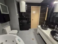 Prodaja, trosoban stan, 120m², Gorica C, Podgorica - image 7