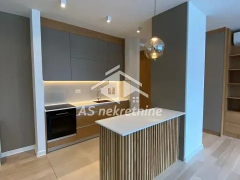 Izdavanje, trosoban stan, 86m², Novi Beograd Blok 67, Novi Beograd Sve Podlokacije - image 5